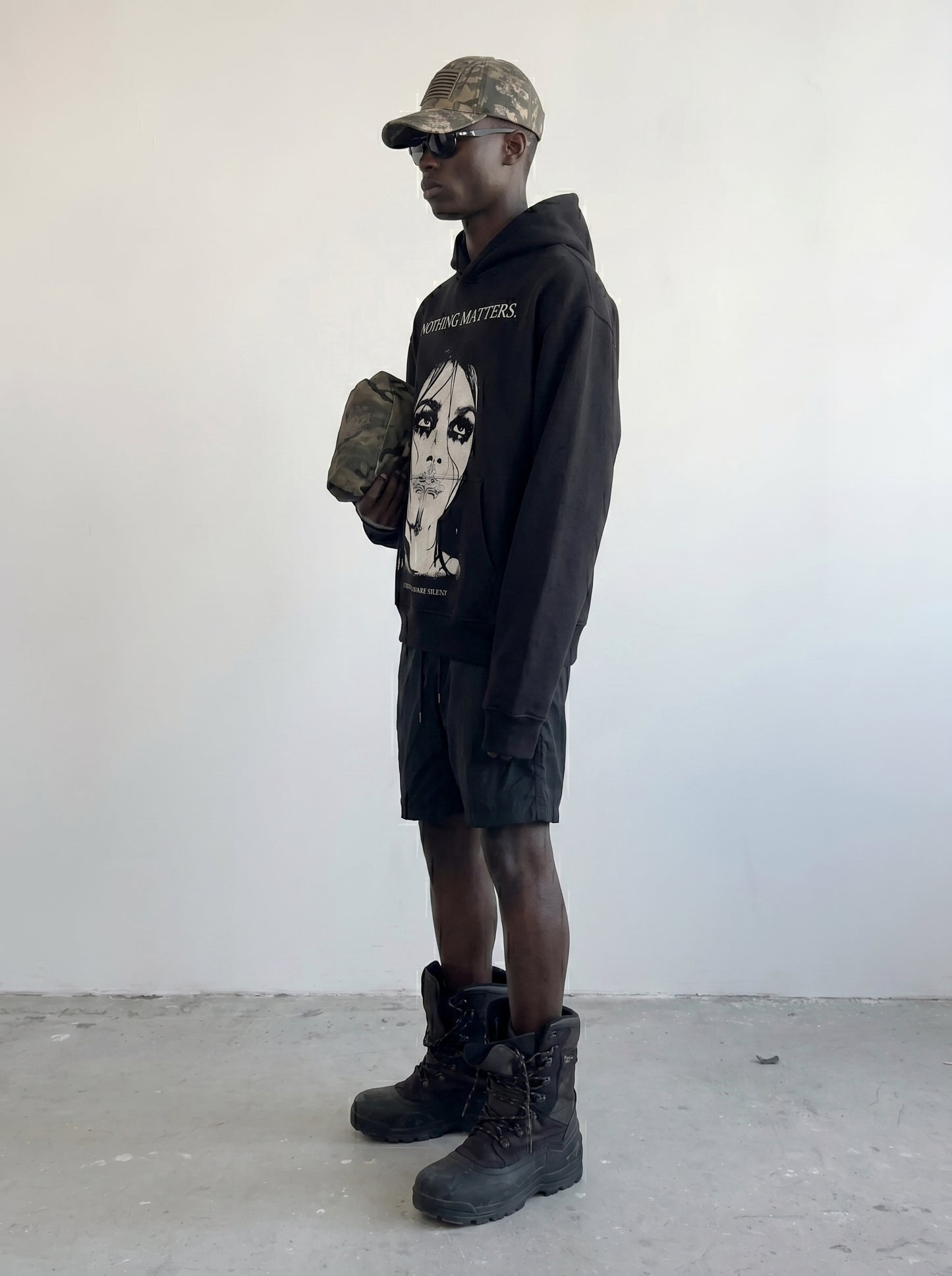 "SILENT" HOODIE